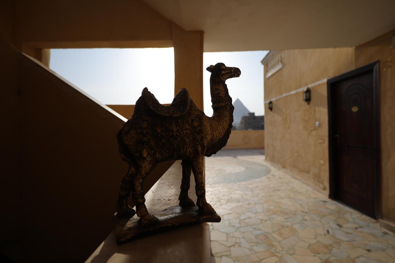 Pyramids Loft Guesthouse ไคโร ภายนอก รูปภาพ