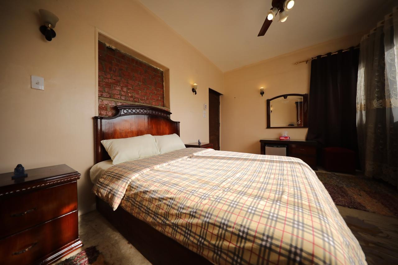 Pyramids Loft Guesthouse ไคโร ภายนอก รูปภาพ