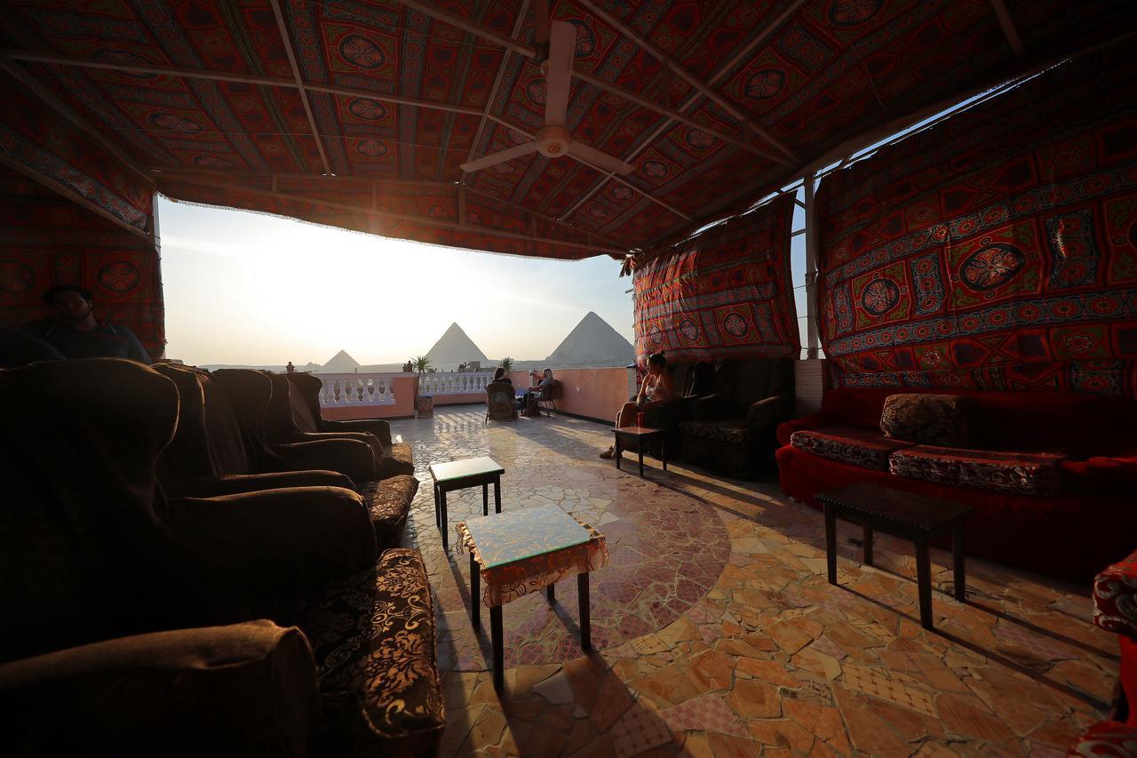 Pyramids Loft Guesthouse ไคโร ภายนอก รูปภาพ